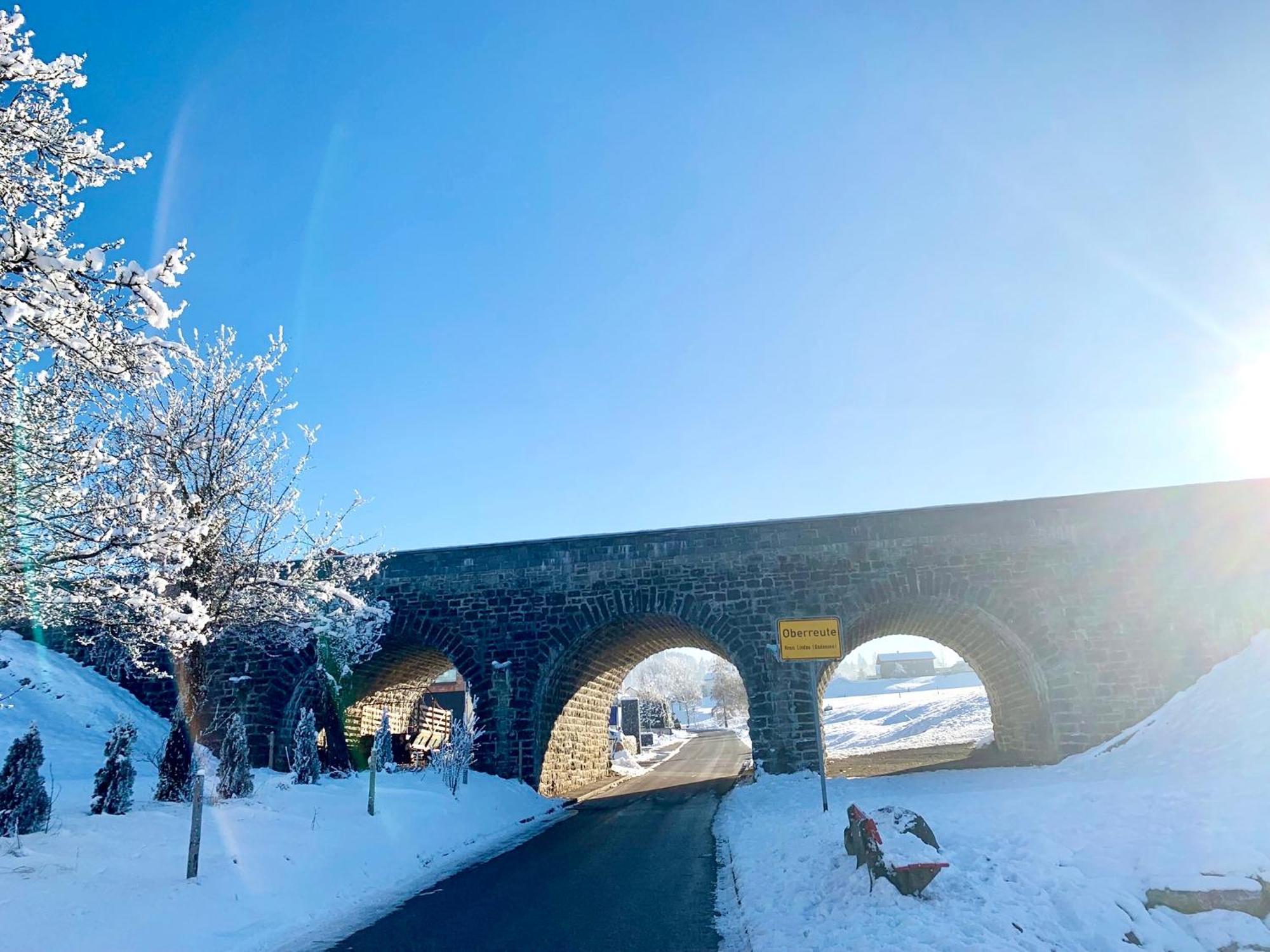 Lindners Hideaways - Bergnest Lodge - Bergblick Fewo 6 Pers Balkon Garten Hund Ski Unterkunft Luftkurort Oberreute Naehe Buchenegger Wasserfaelle Eistobel Bodensee Esterno foto